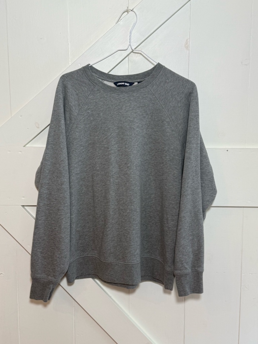 Lands’ End Gray Fleece Lined Sweatshirt Large Crewneck Pullover